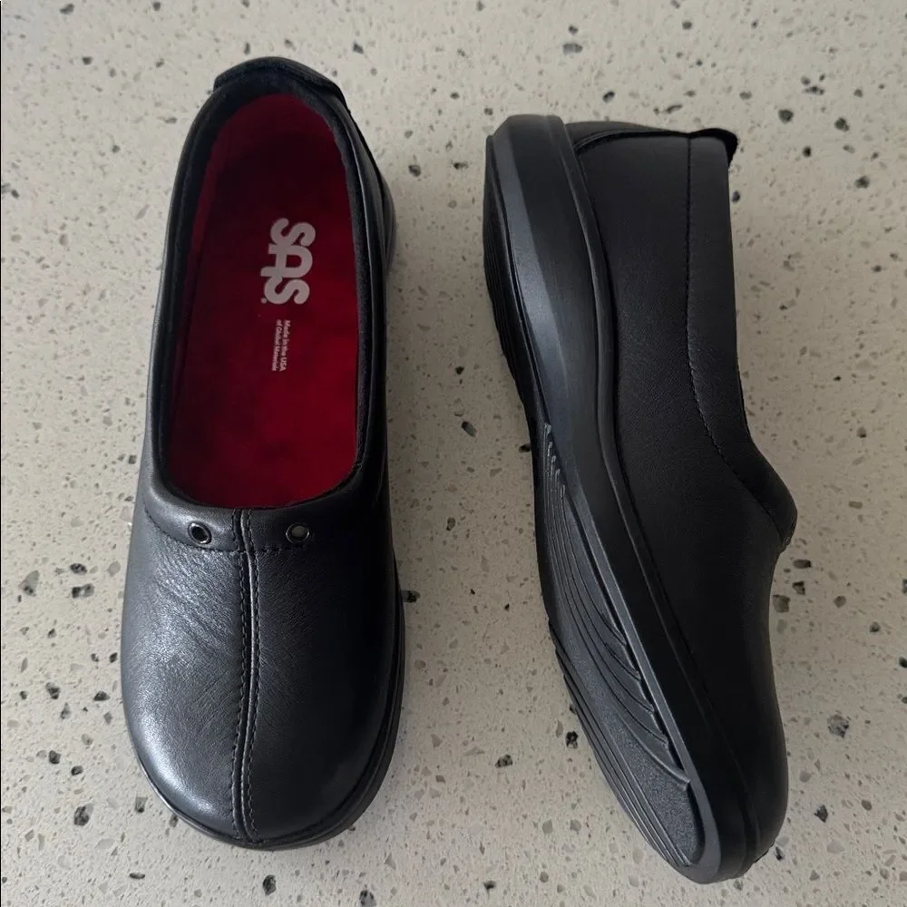SAS Women’s Black Soft Leather Comfort Dress Shoes Flats Made in USA Size 5M